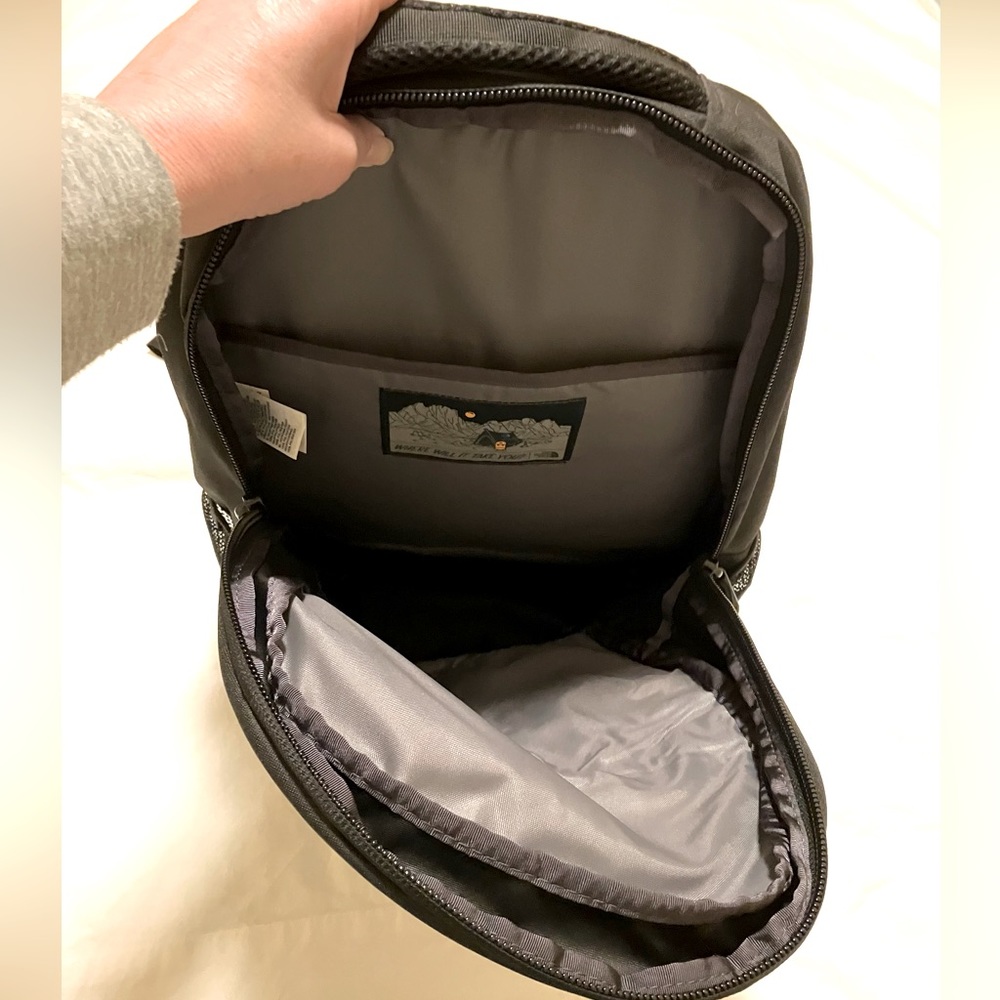 The North Face black laptop backpack, cast & crew gift from “Pose” Season 3 -NWT - Picture 5 of 11